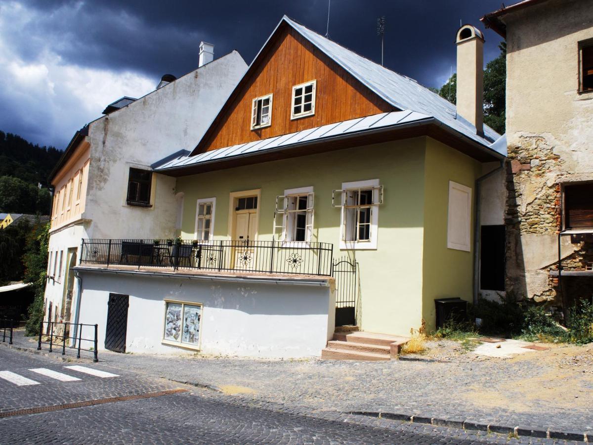 Apartman V Studni Na Streche Банска-Штьявница Экстерьер фото